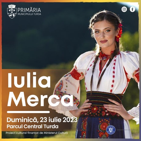 Cu rădăcini adânci într-o familie iubitoare de folclor și tradiții românești, tânăra artistă de muzică populară, Iulia Merca ne va încânta cu talentul ei muzical.